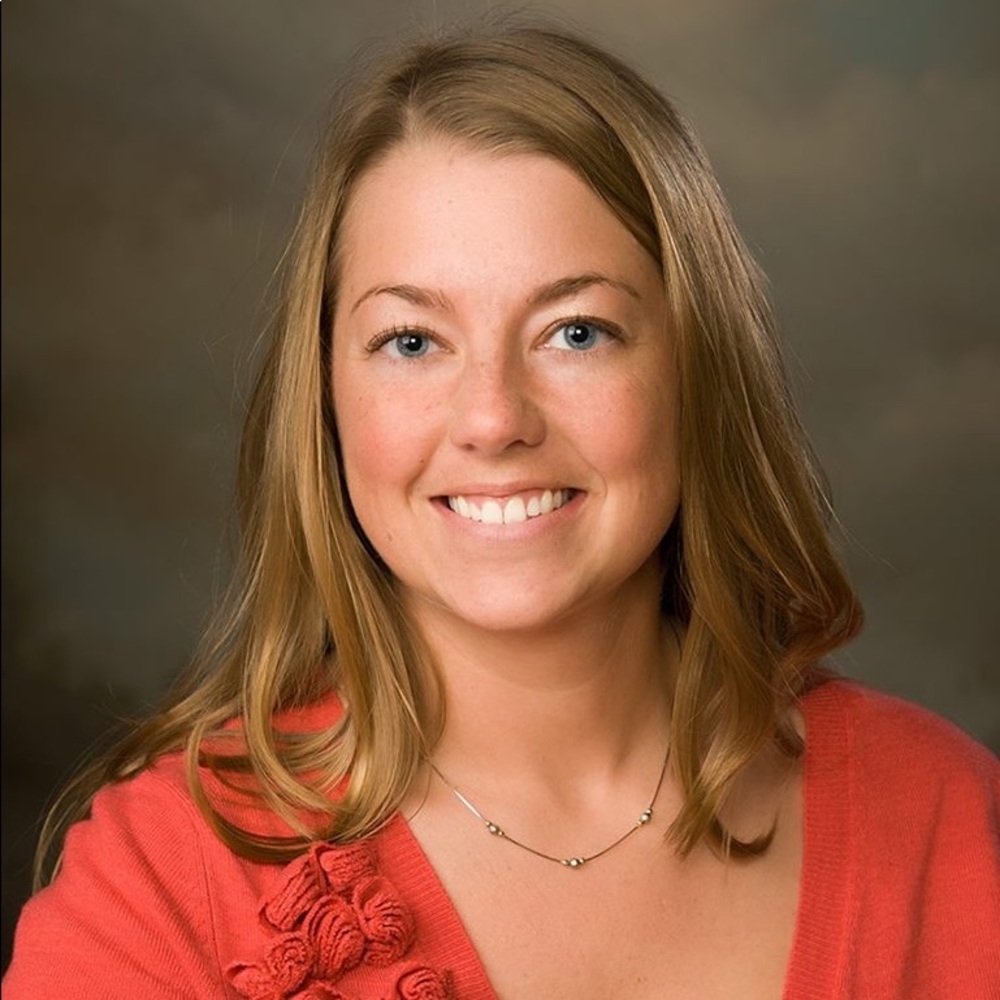 Meet your Posher, Emily